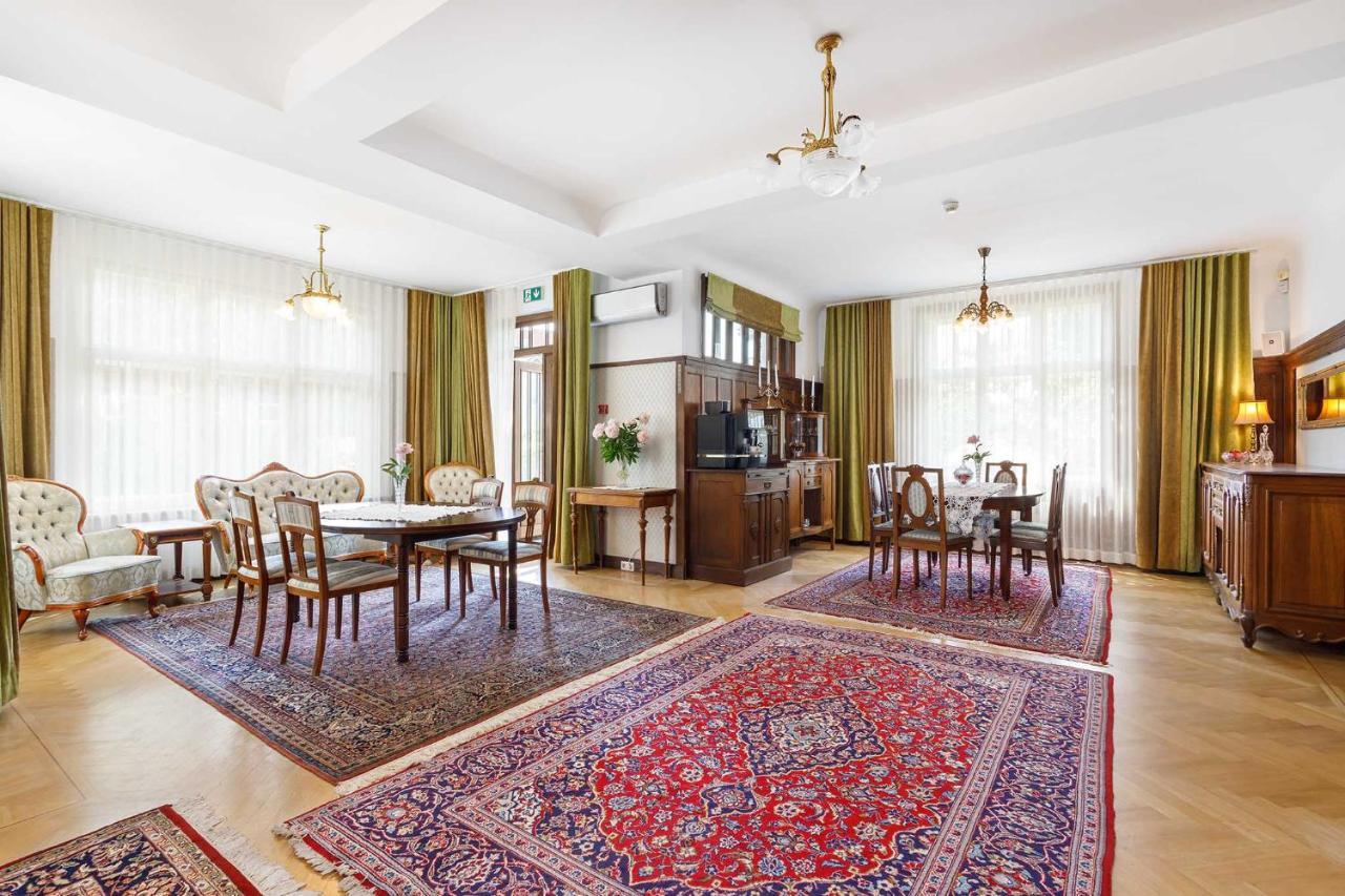 Villa Meri Pärnu Extérieur photo