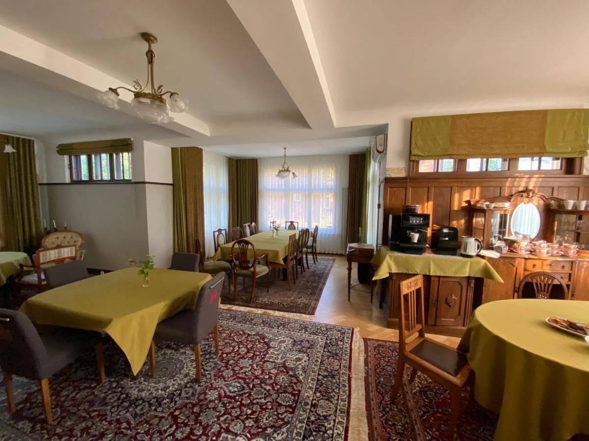 Villa Meri Pärnu Extérieur photo